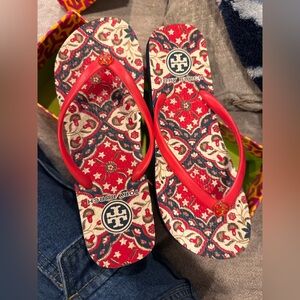 Tory Burch Red Clancy Patterned Logo Flip Flop Sandals